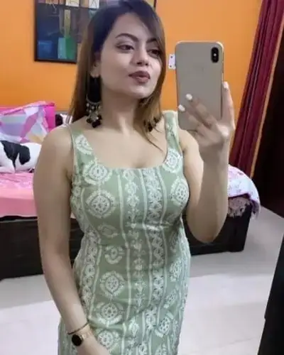 Call Girl in Manteswar